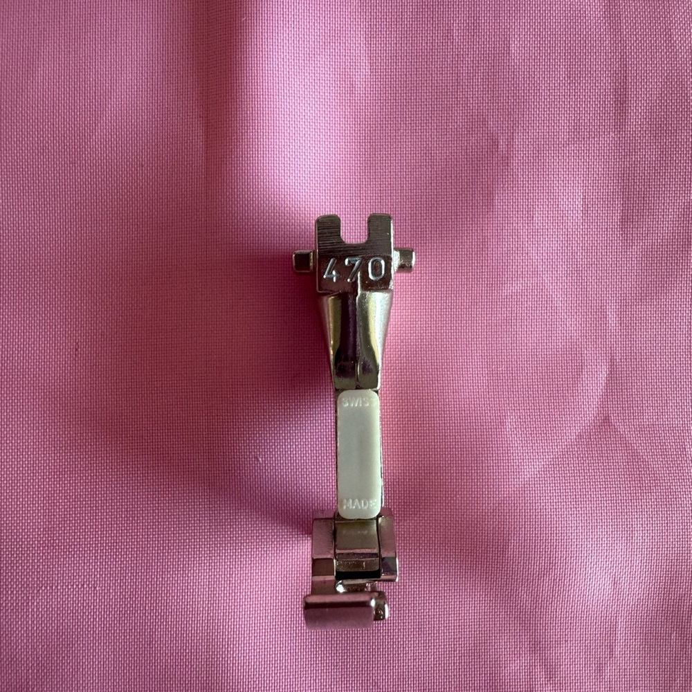 Bernina old presser foot 470